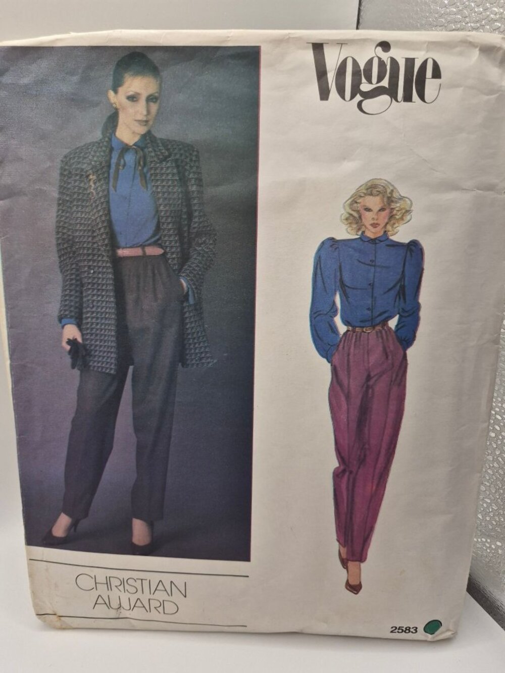 Vogue Christian Aujard Designer Pattern 2583 Misses Three Piece Size 8 1980s